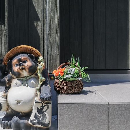 小田別荘 難波 Oda Villa Namba Осака Экстерьер фото