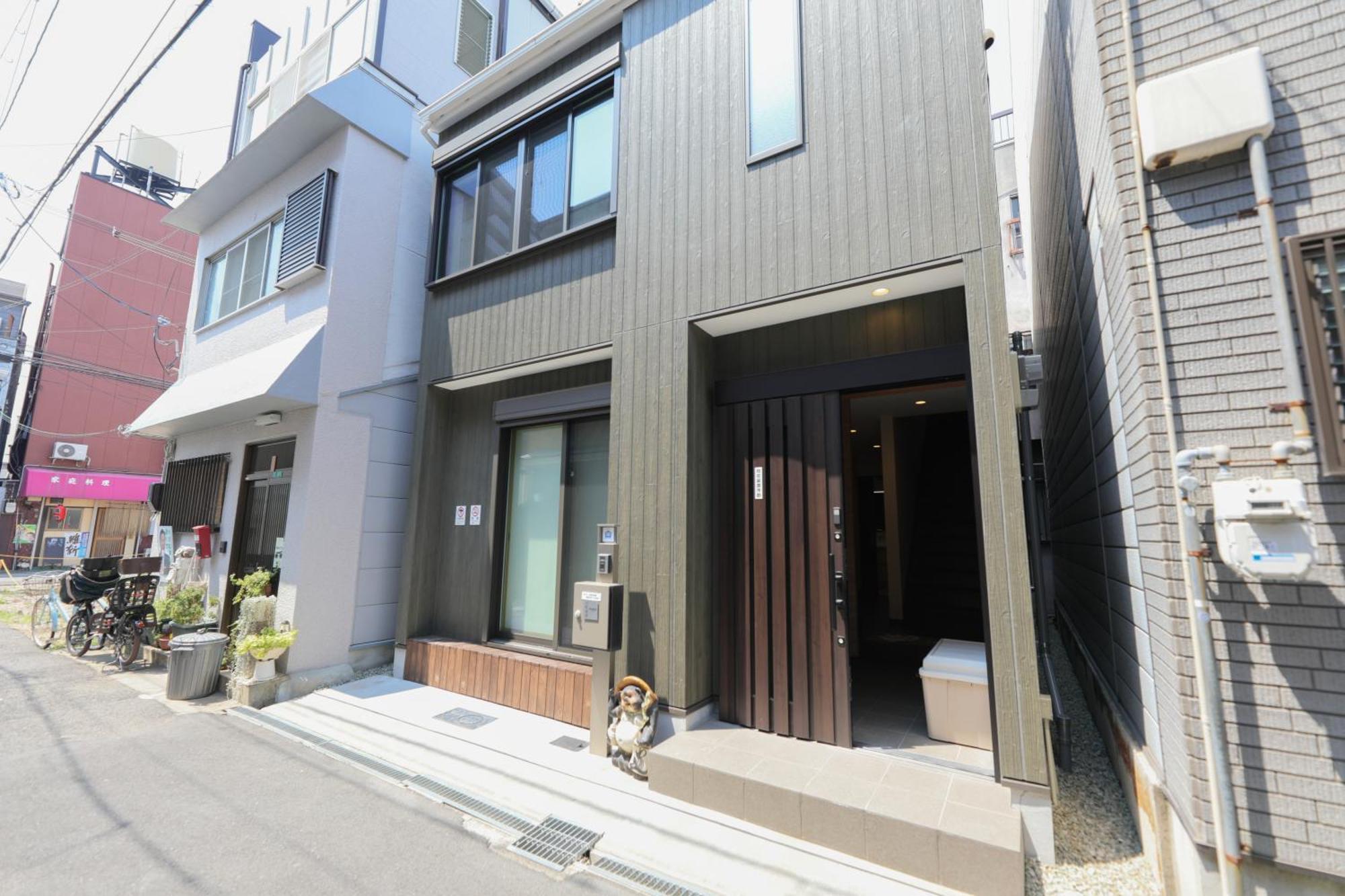 小田別荘 難波 Oda Villa Namba Осака Экстерьер фото